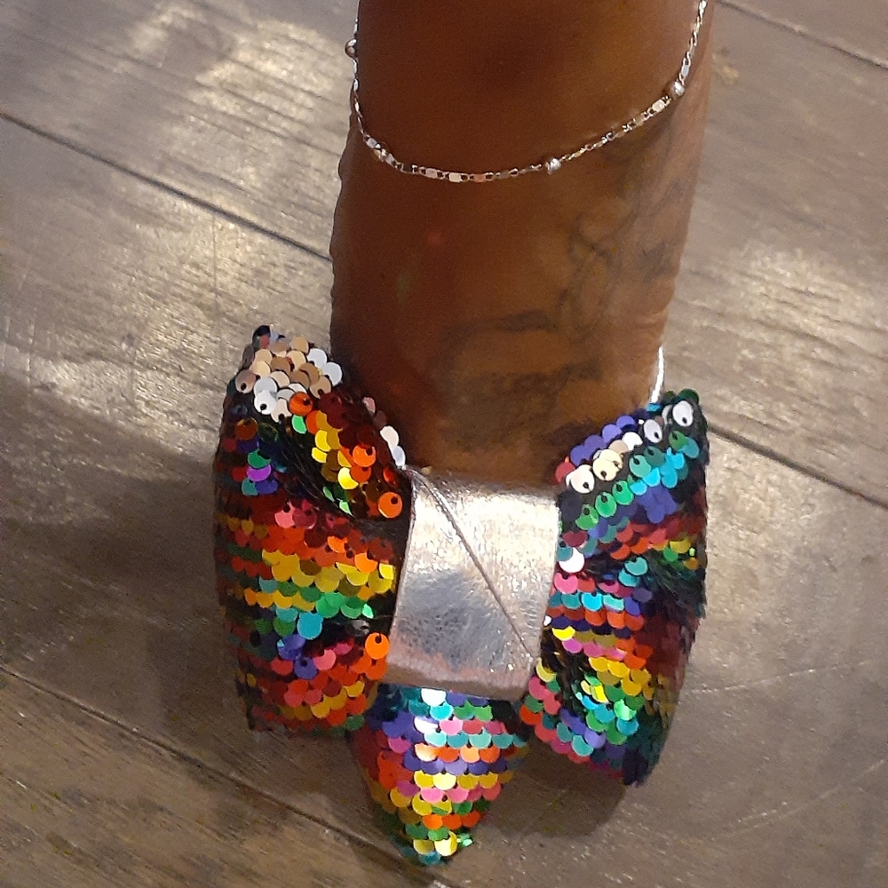 Heels - Picture 5 of 5